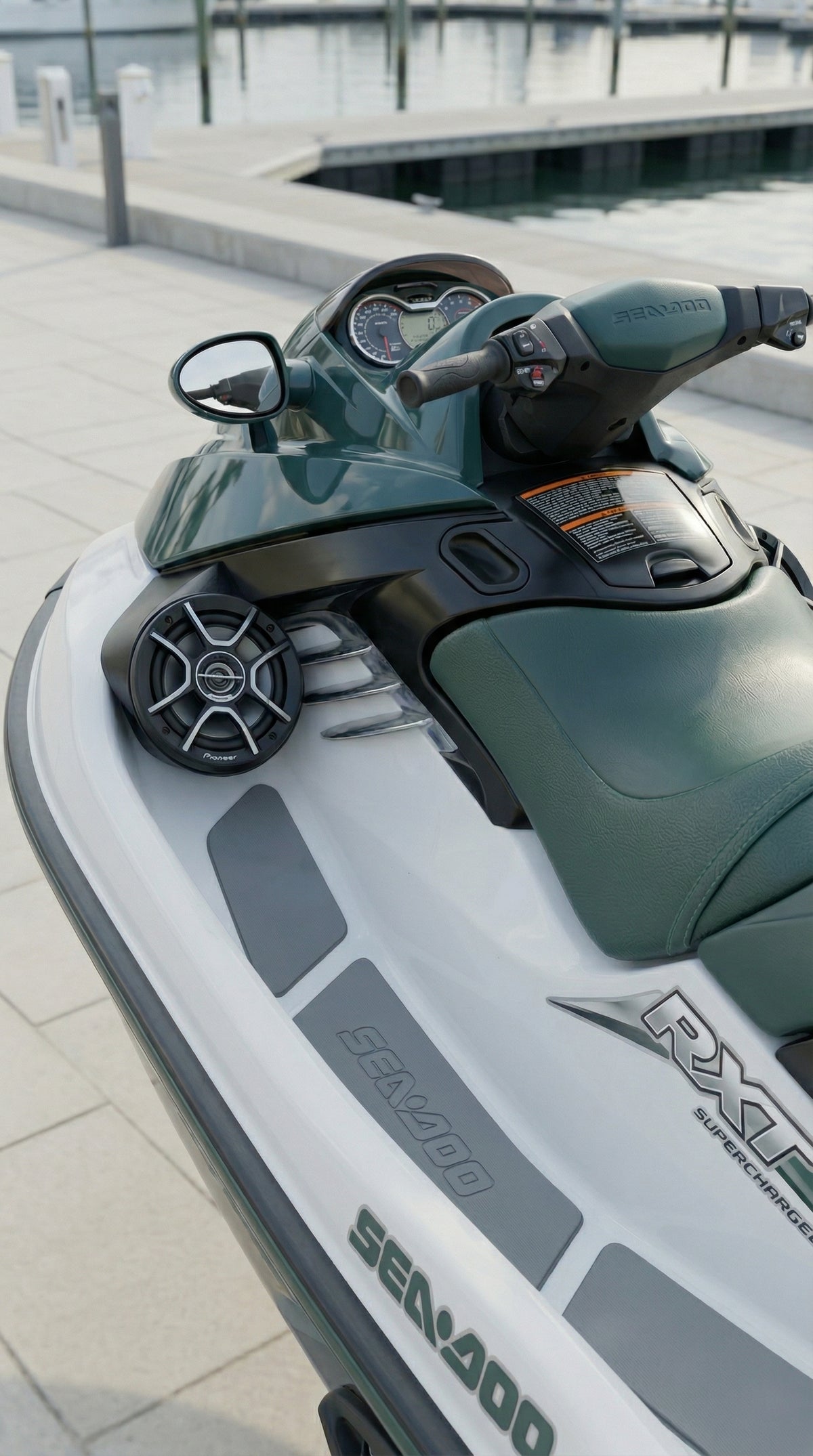 Sea Doo RXT 2007 | Caixas para altifalantes de 6.5"